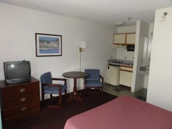 Sold Guest House Southside - Image# 1