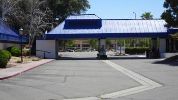 Sold Park Inn & Suites - Fresno, CA Hotel for Sale - Image# 1