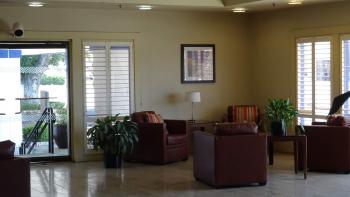 Sold Park Inn & Suites - Fresno, CA Hotel for Sale - Image# 1